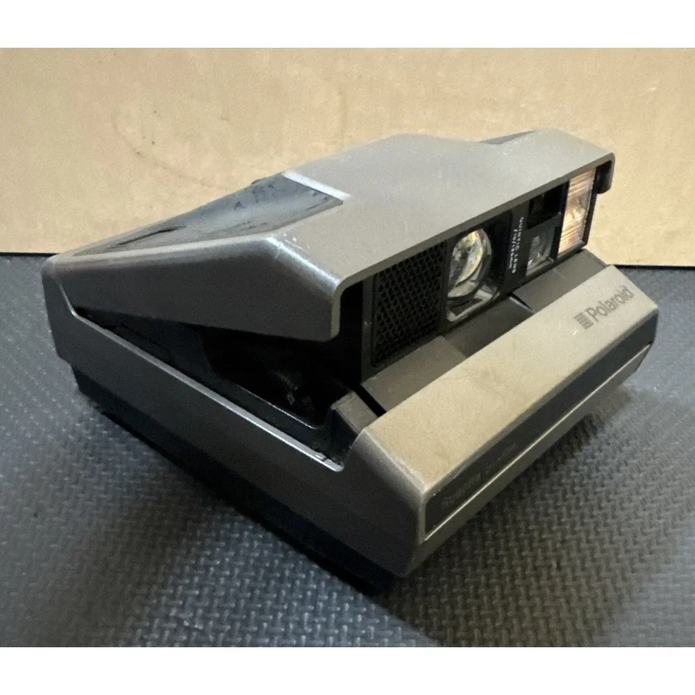 Vintage Polaroid Spectra System Camera Tested Without Film